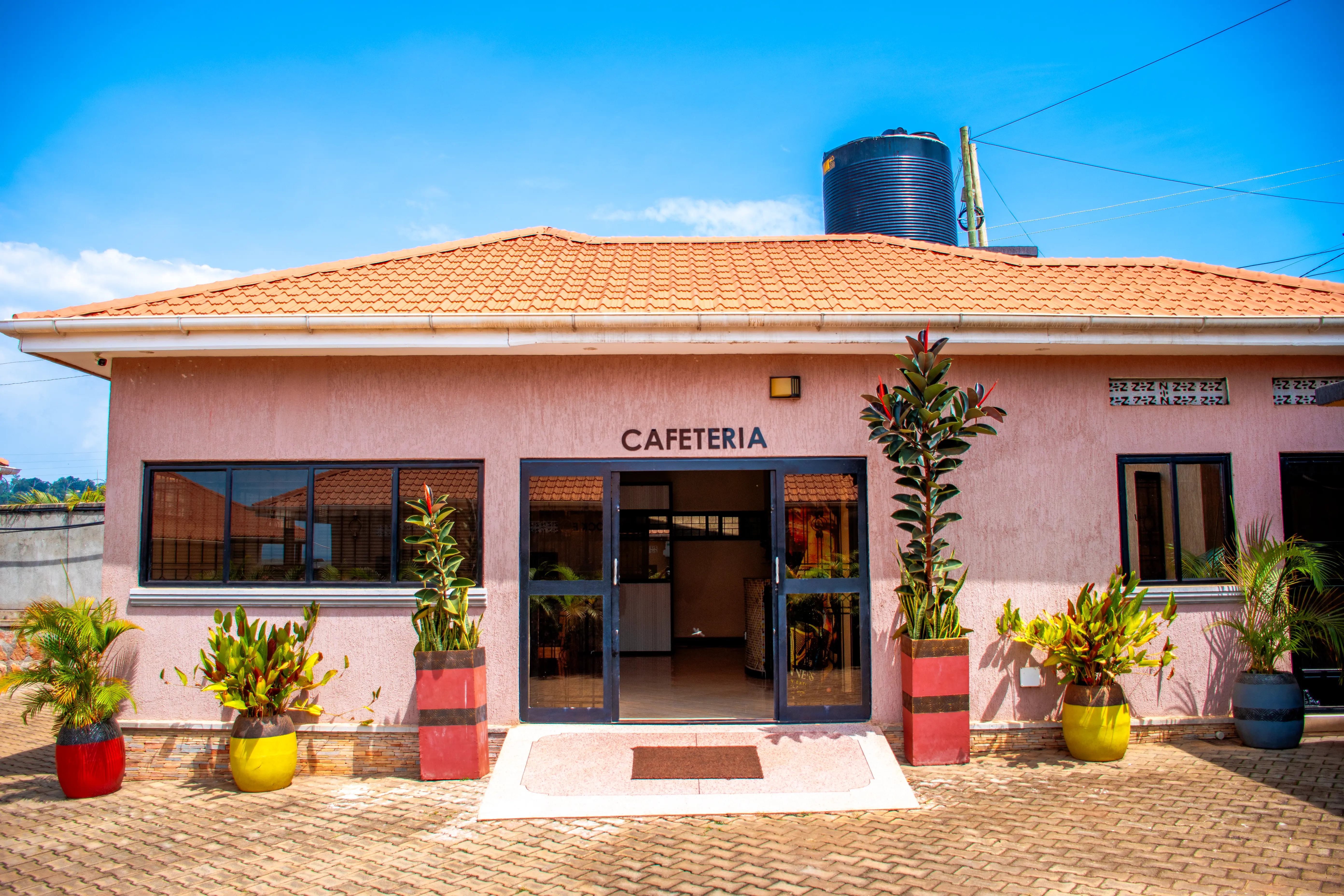 cafeteria-1